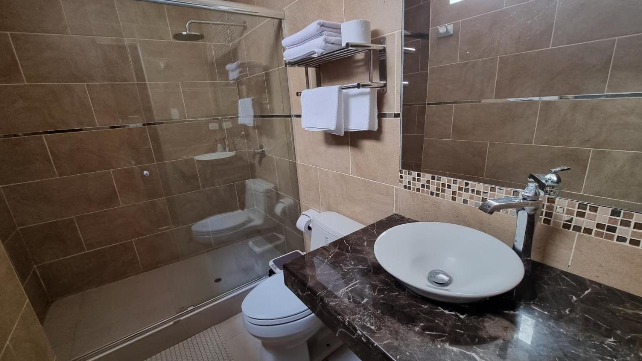 Hotel Imperio Real 特鲁希略 外观 照片