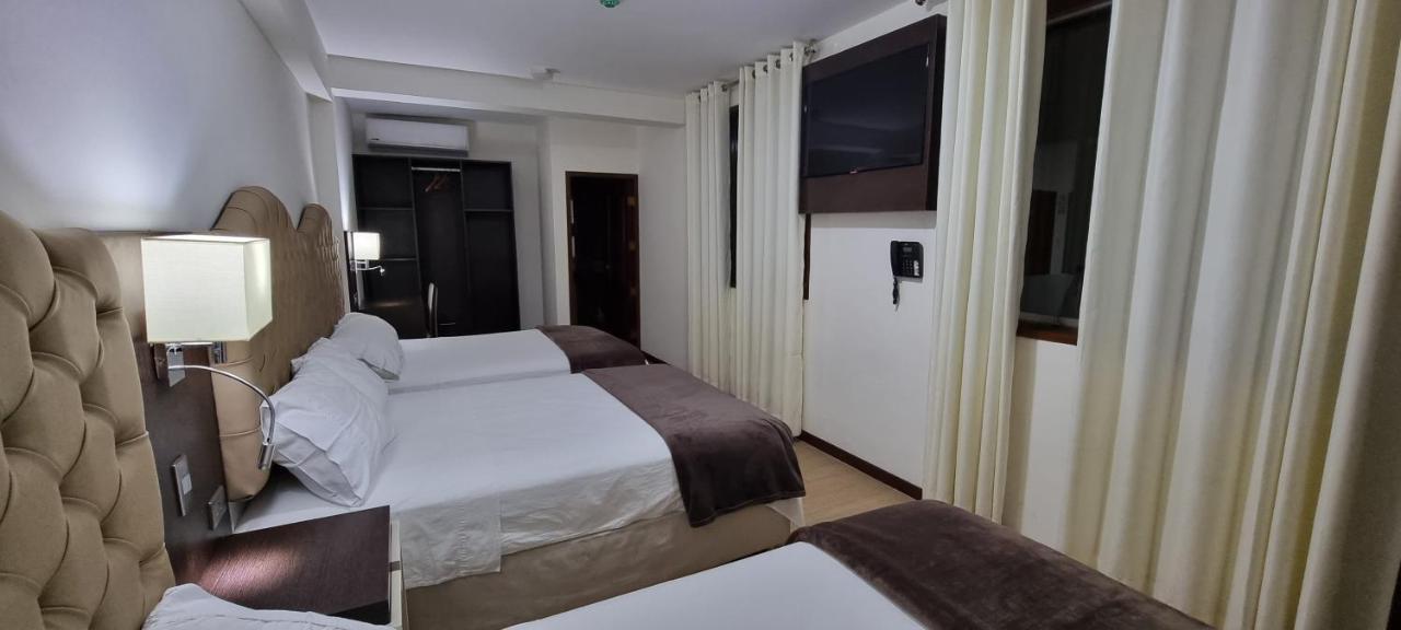 Hotel Imperio Real 特鲁希略 外观 照片