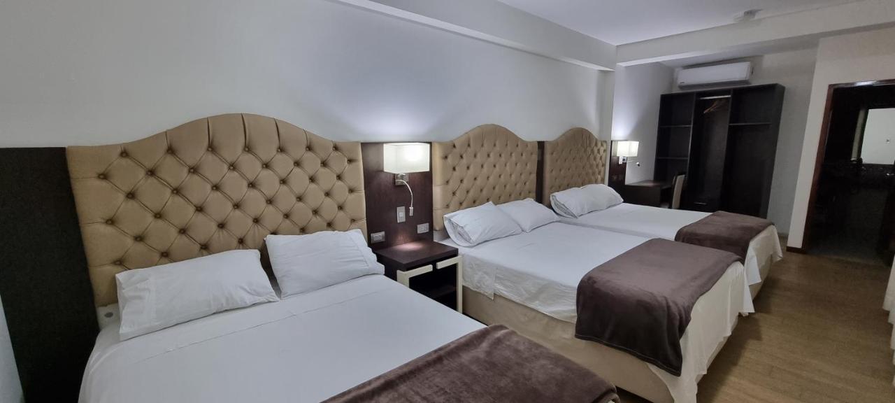 Hotel Imperio Real 特鲁希略 外观 照片