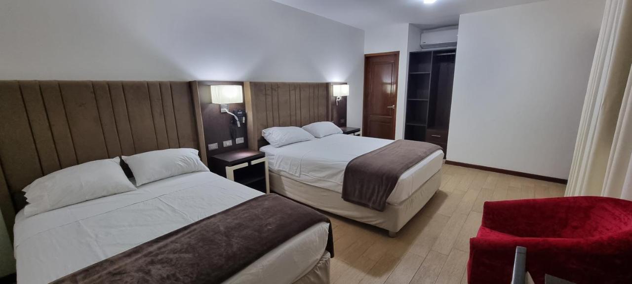 Hotel Imperio Real 特鲁希略 外观 照片